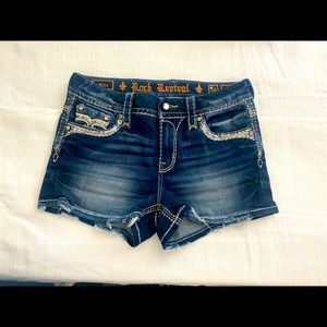Rock revival shorts size 26 worn once.